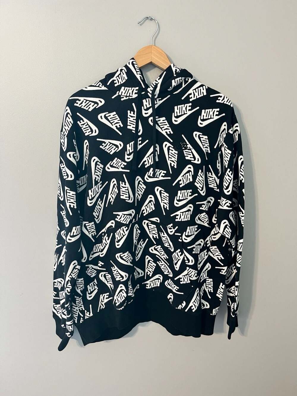 Nike, All-Over Print Nike Logo Hoodie, Black/White, Streetwear, XL